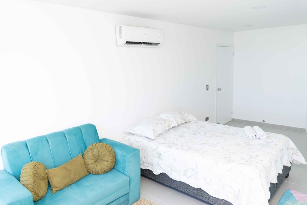 Riviera Beach Apartamento con vista al mar — 4-Star Luxury Hotel in Cartagena, Colombia