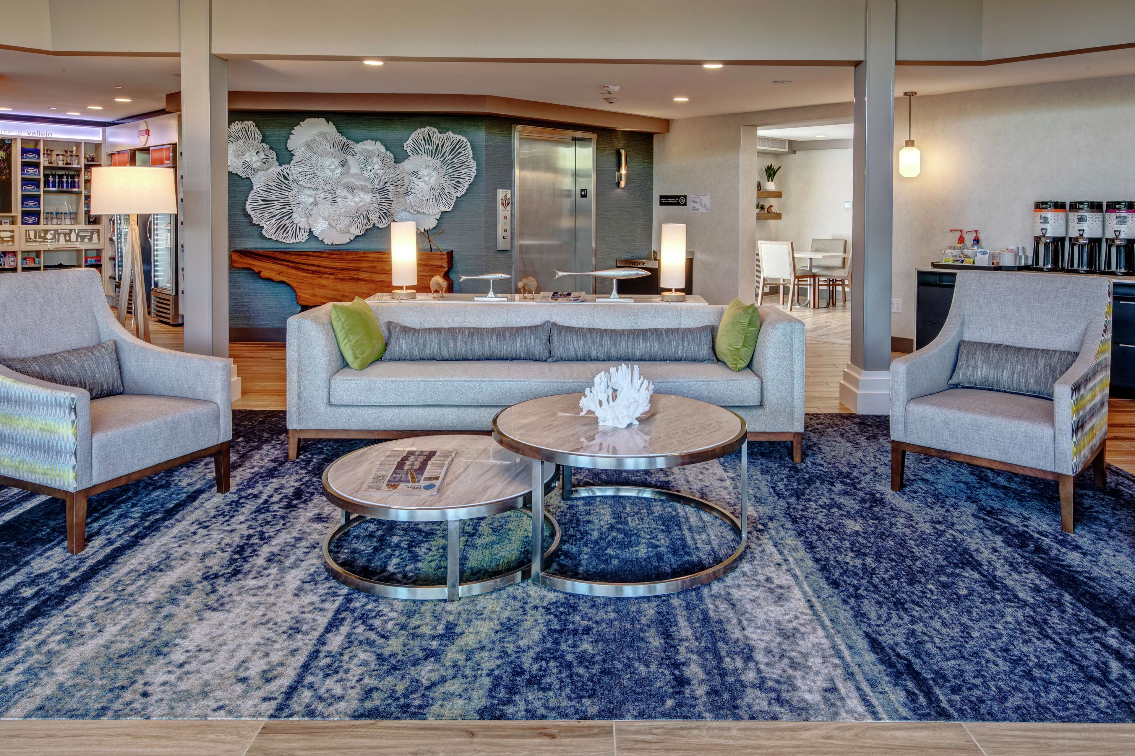 Hampton Inn Vallejo - photo 4