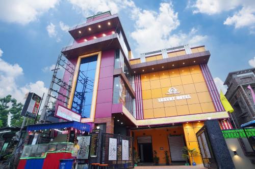 Ps Luxury Hotel — Baharampur
