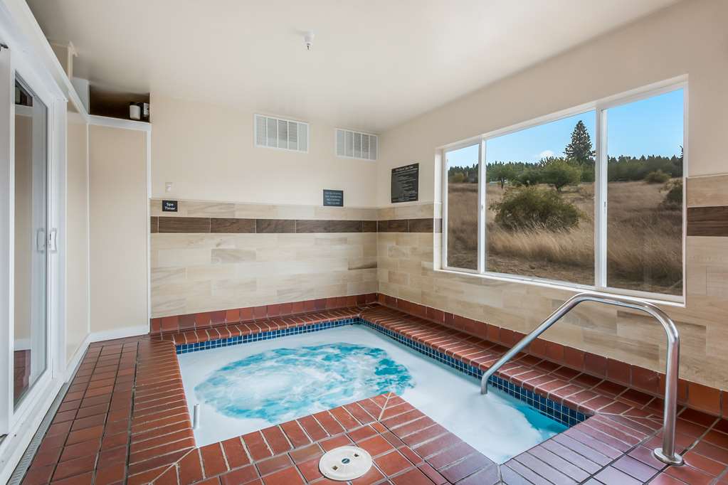 Red Lion Inn & Suites Sequim - photo 7