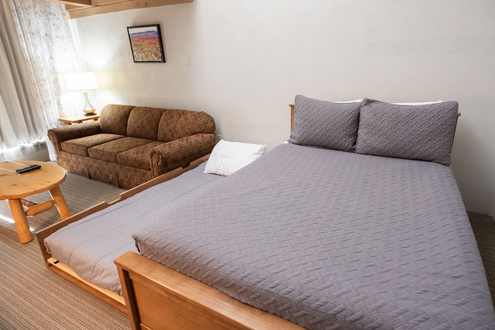 Sugarloaf Inn - photo 55