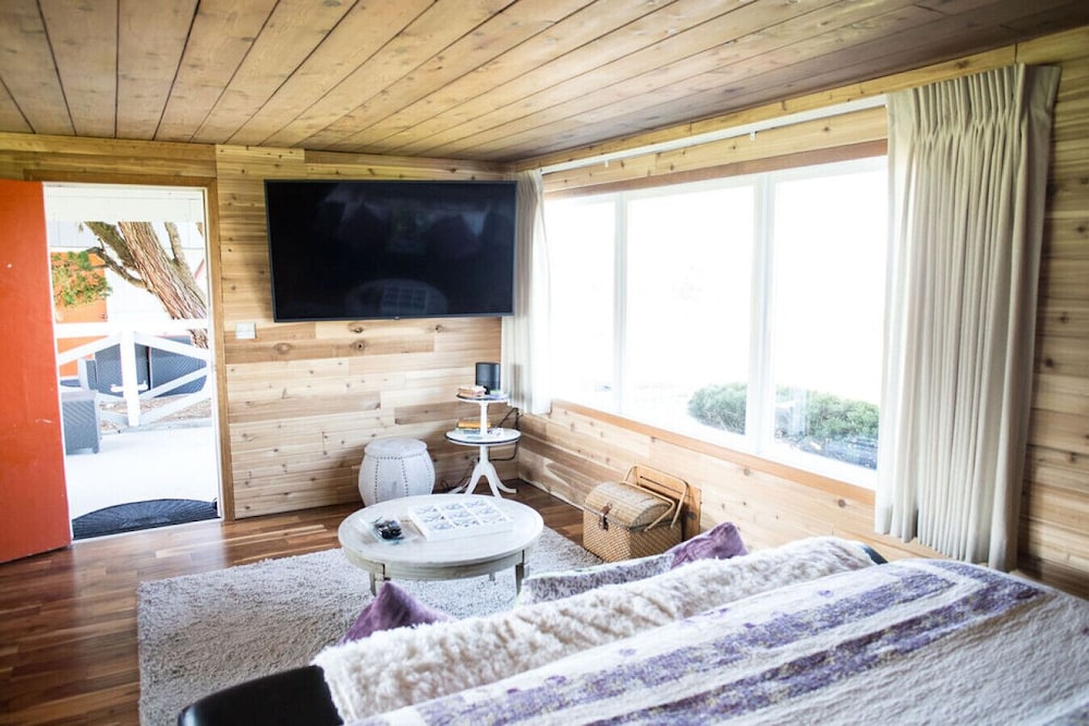 Dungeness Bay Cottages - photo 11