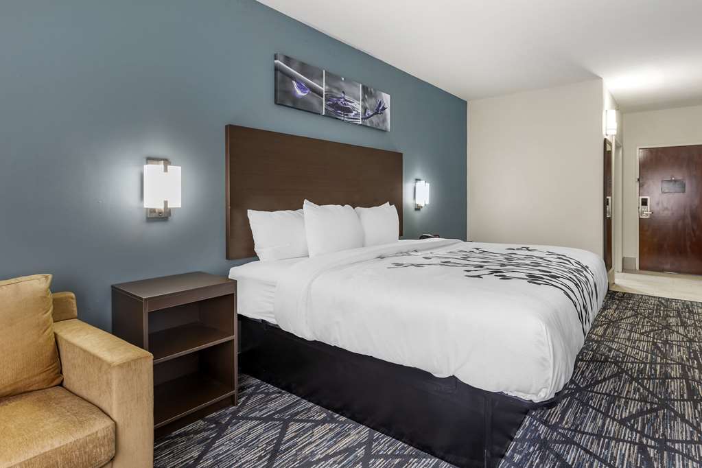 Super 8 by Wyndham Augusta Ft Gordon Belair - photo 20