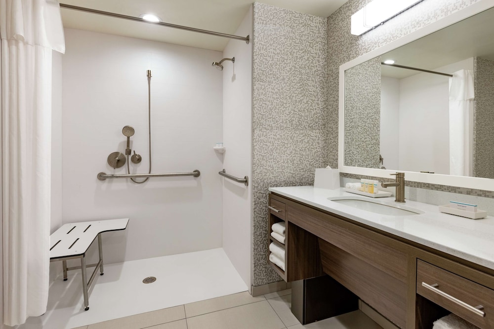 Home2 Suites by Hilton New Brunswick NJ - photo 44