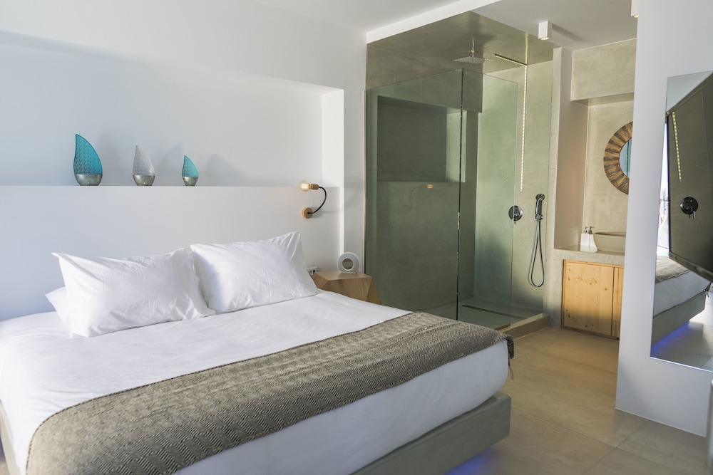Elysian Santorini — Oia — photo 5