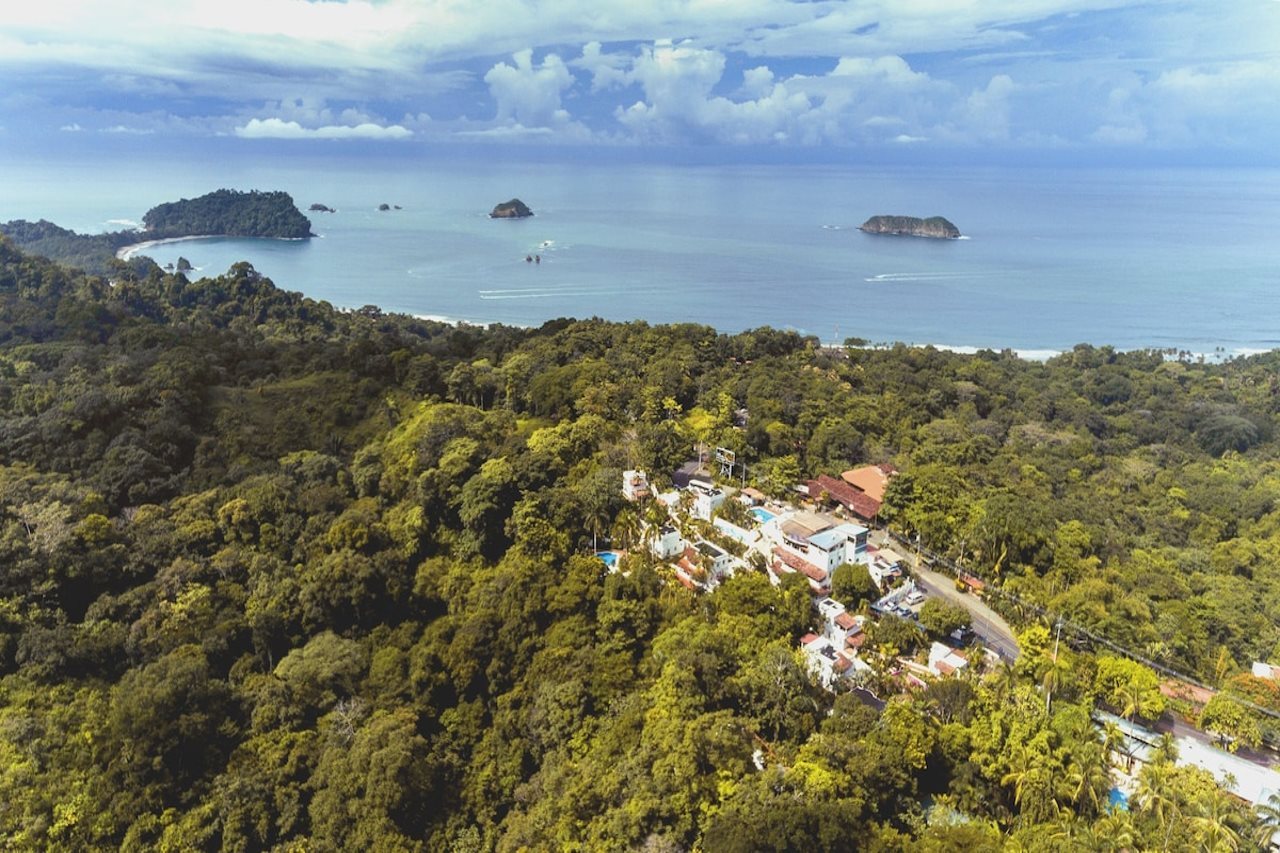 Selina Manuel Antonio — hotel in Quepos