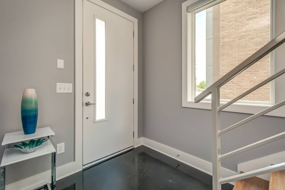 Twelve South - photo 9