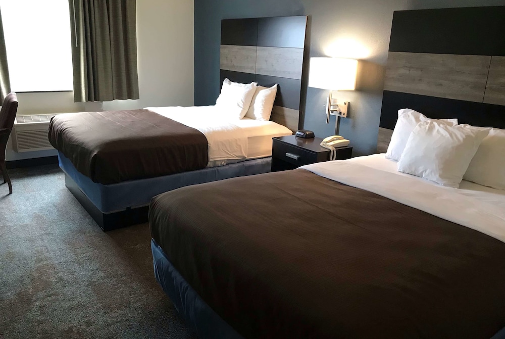 AmericInn by Wyndham Maquoketa - photo 6