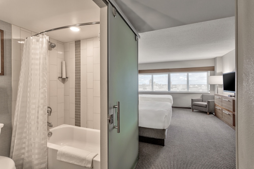 Hyatt Place Minneapolis Downtown - photo 41