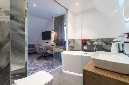 Kameralny — 4-Star Luxury Hotel in Zielona Gora, Poland
