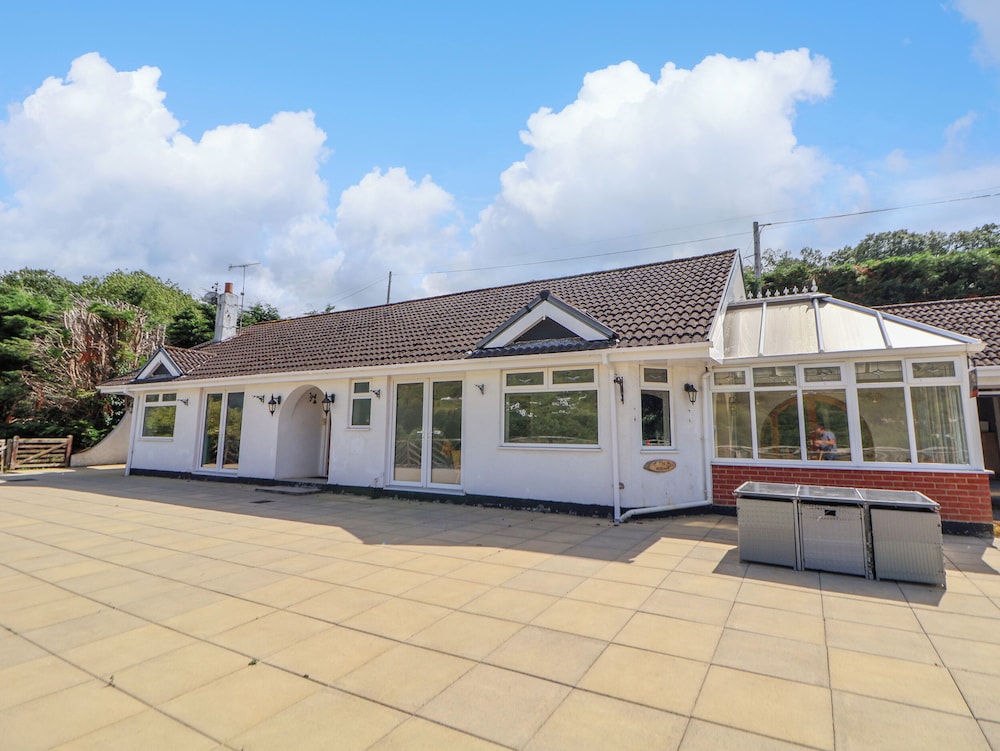 The Willows - carbon neutral hotel in Llangollen
