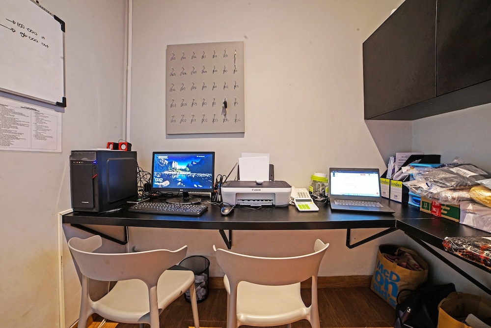 OYO Capital O 91348 Keenan Living in Sleman, Indonesia