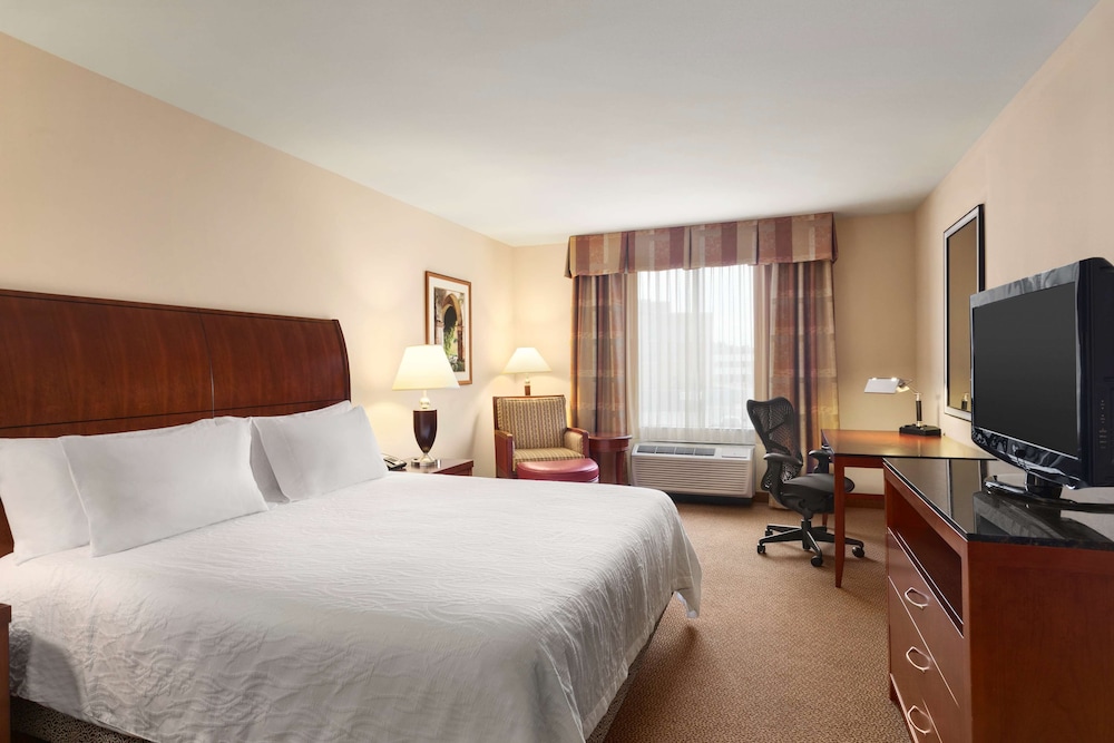 Hilton Garden Inn Bartlesville - photo 10