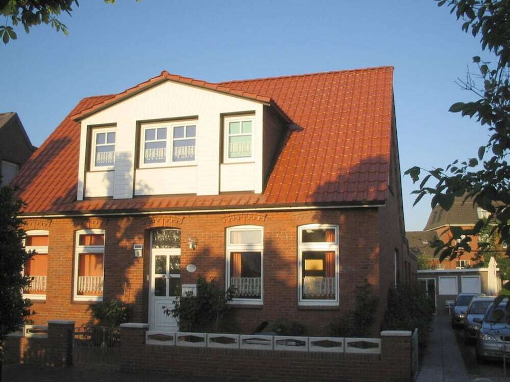 3 at House Pop — 4-Star Luxury Hotel in Borkum, Germany