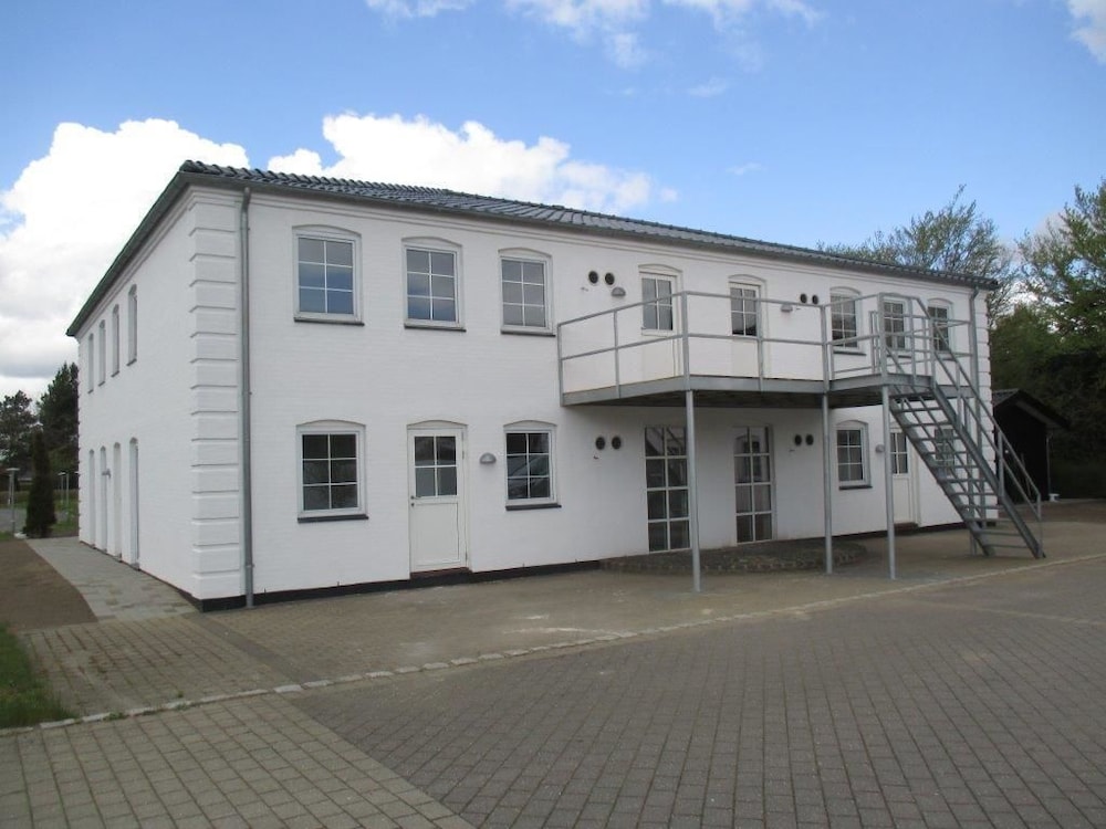 White House Hotel Apartments — hotel in Brande