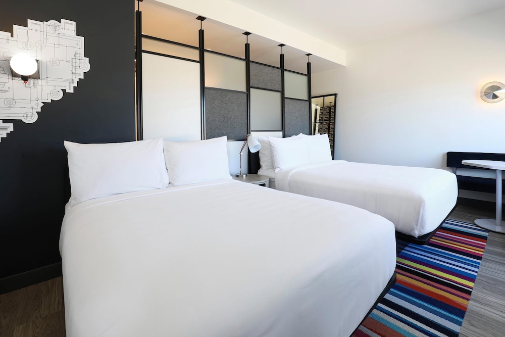 Aloft by Marriott Reno Tahoe International Airport - photo 9
