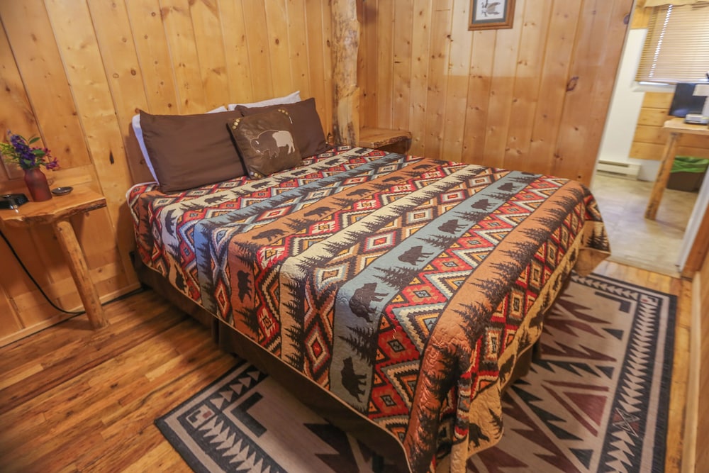 Chinook Winds Motel - photo 58