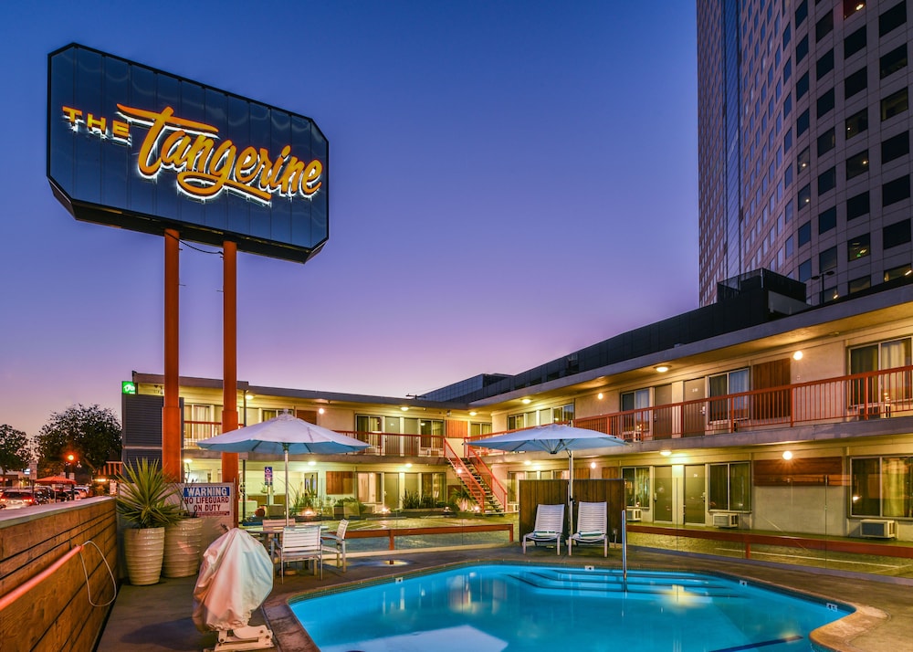 The Tangerine A Burbank Hotel - photo 29