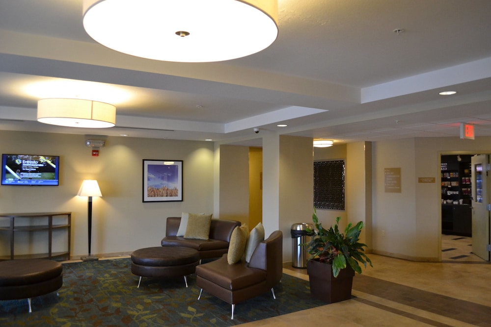 Candlewood Suites St. Clairsville an IHG Hotel - photo 2