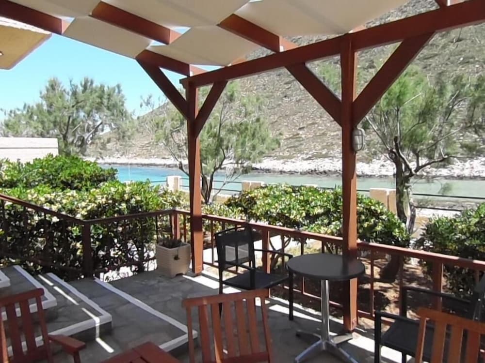 Little Bay — 4-Star Luxury Hotel in Stavros, Greece