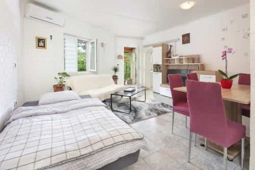 Apartman Vito — 4-Star Luxury Hotel in Bakar, Croatia