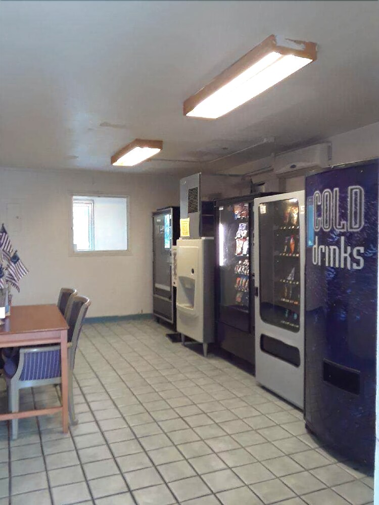 Port City Inn - photo 15