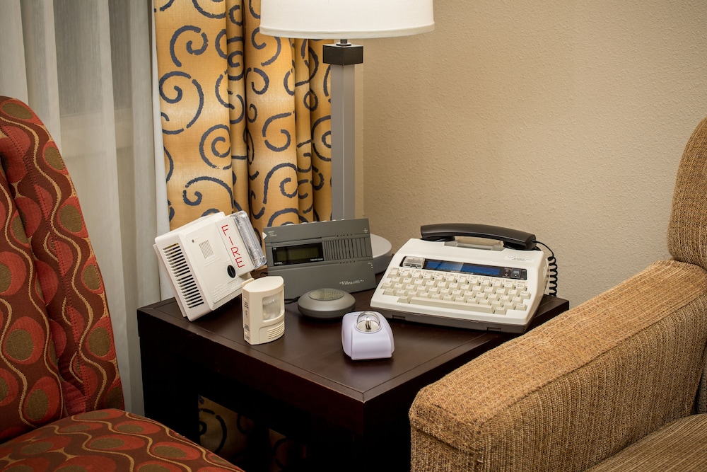 Embassy Suites by Hilton Seattle Tacoma International Airport - photo 8