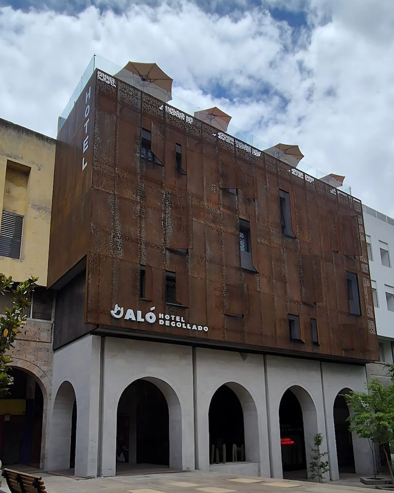 Hotel Alo Degollado in Guadalajara, Mexico