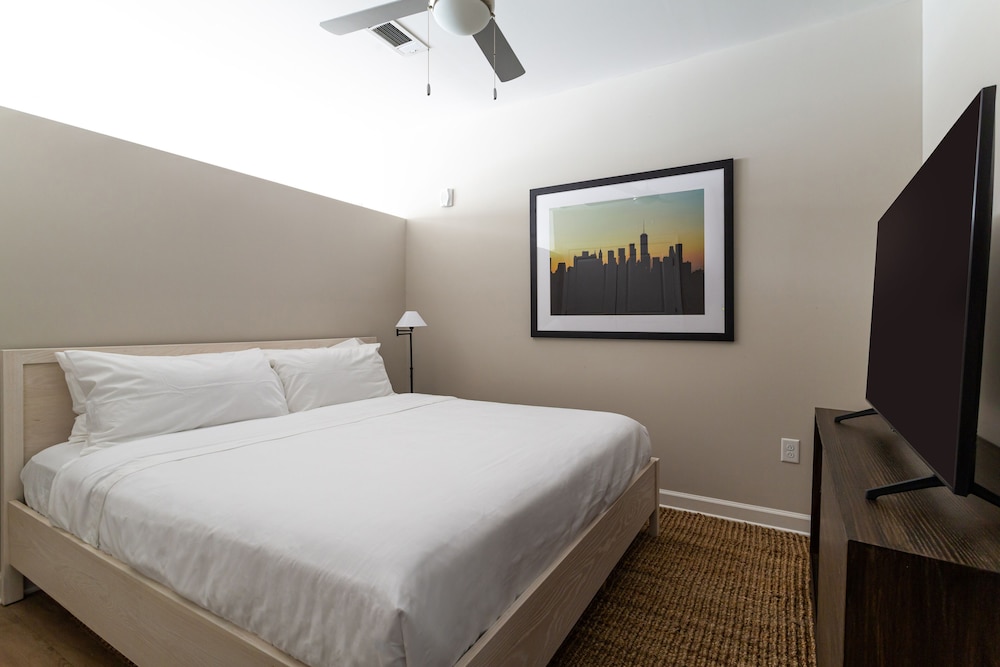 Kasa FreeMoreWest Charlotte - photo 4