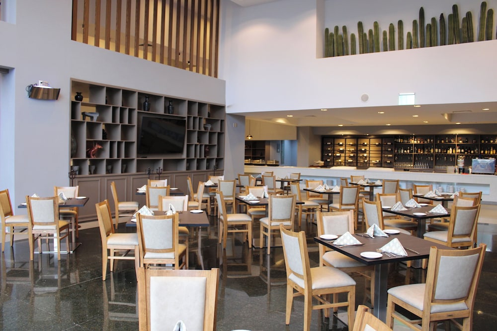 Holiday Inn Mexico Dali Airport by IHG