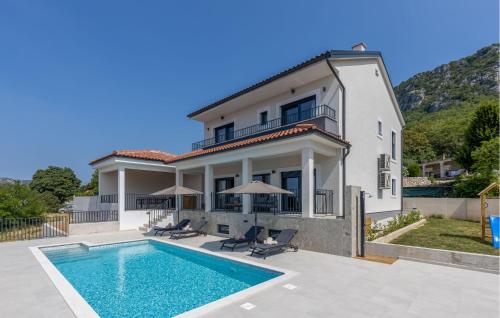 Pet Friendly Home In Bribir With Sauna — 4-Star Luxury Hotel in Bribir, Croatia