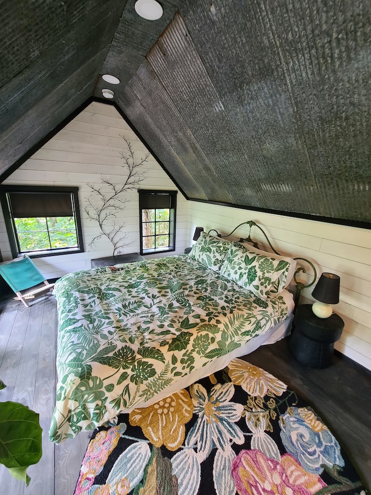 The Treetop Hideaways at Ruby Falls - photo 57