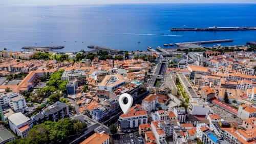 Penthouse in the center of Funchal — 4-Star Luxury Hotel in Funchal, Portugal