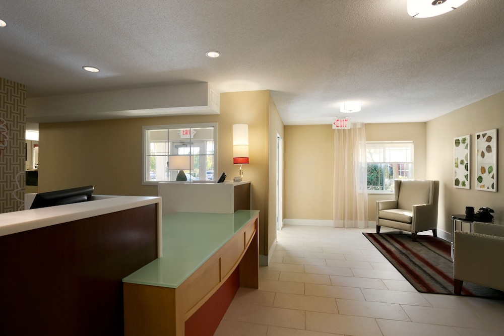 MainStay Suites Raleigh Cary - photo 4