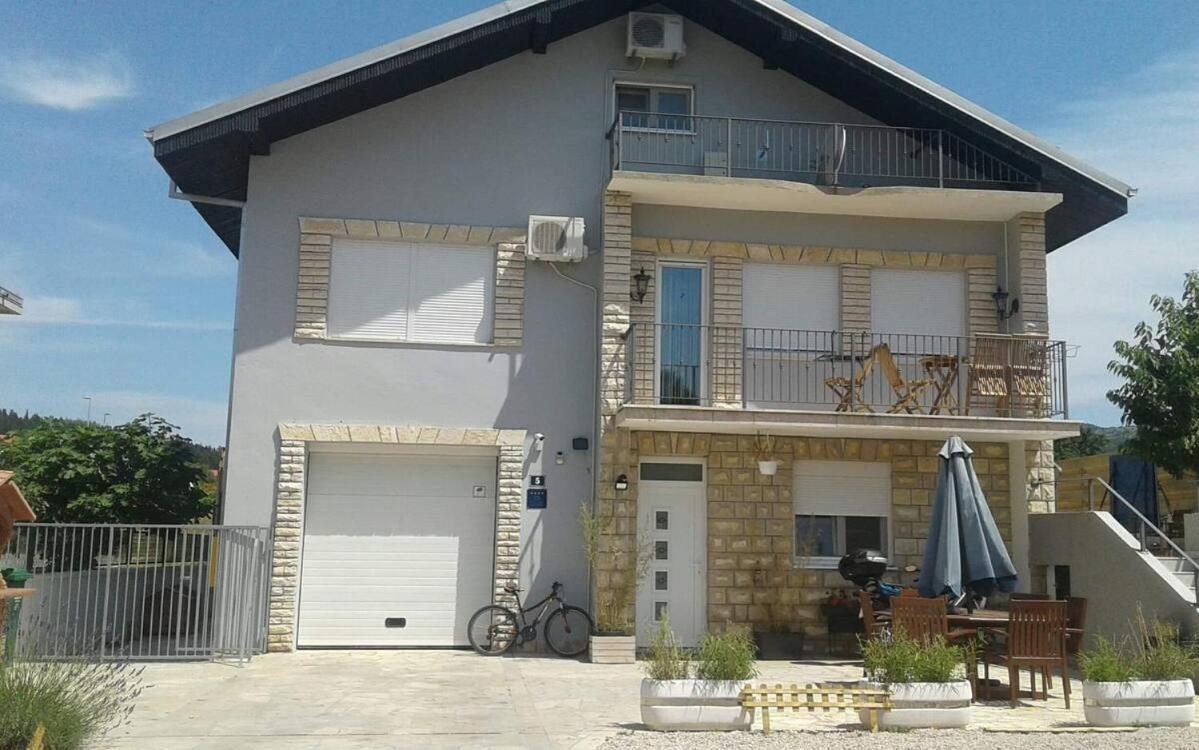 Villa Ema — 4-Star Luxury Hotel in Drnis, Croatia