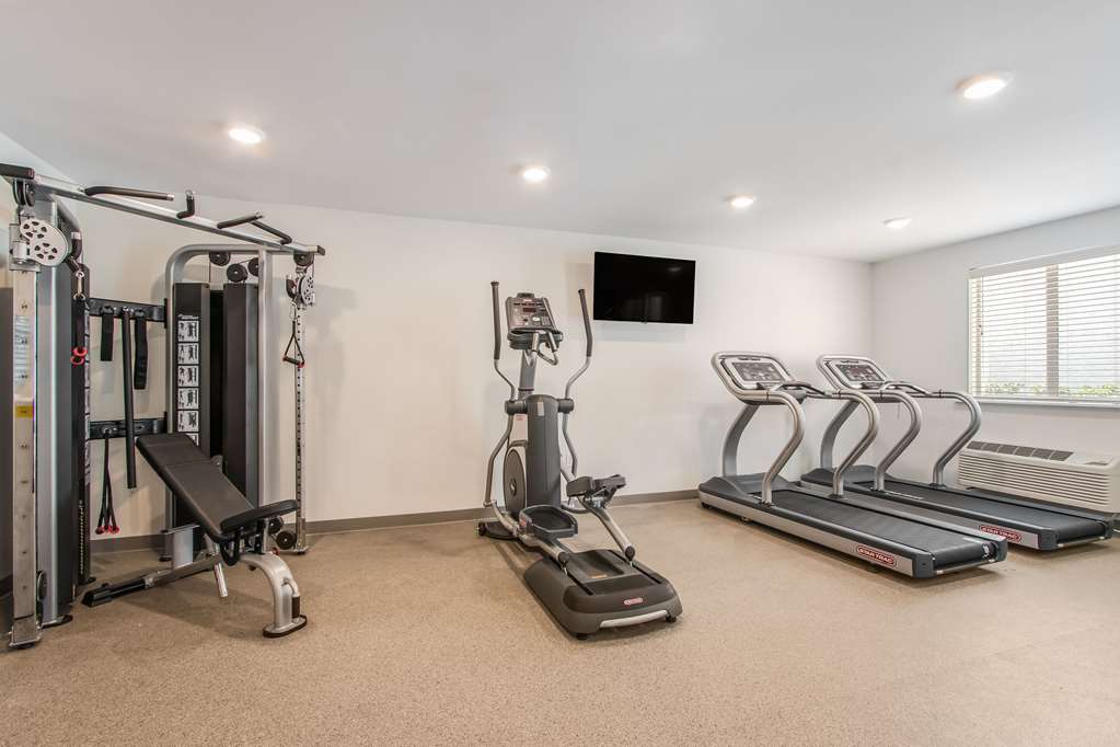 WoodSpring Suites Doral Miami Airport - photo 33