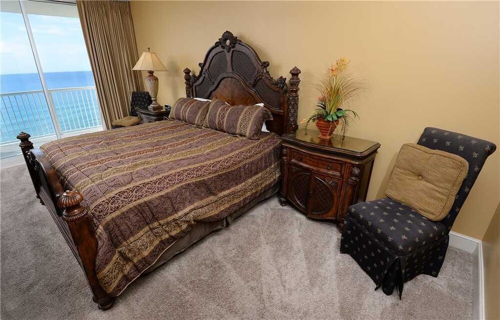 Majestic 1206 East Tower II Three Bedroom Condo - photo 6