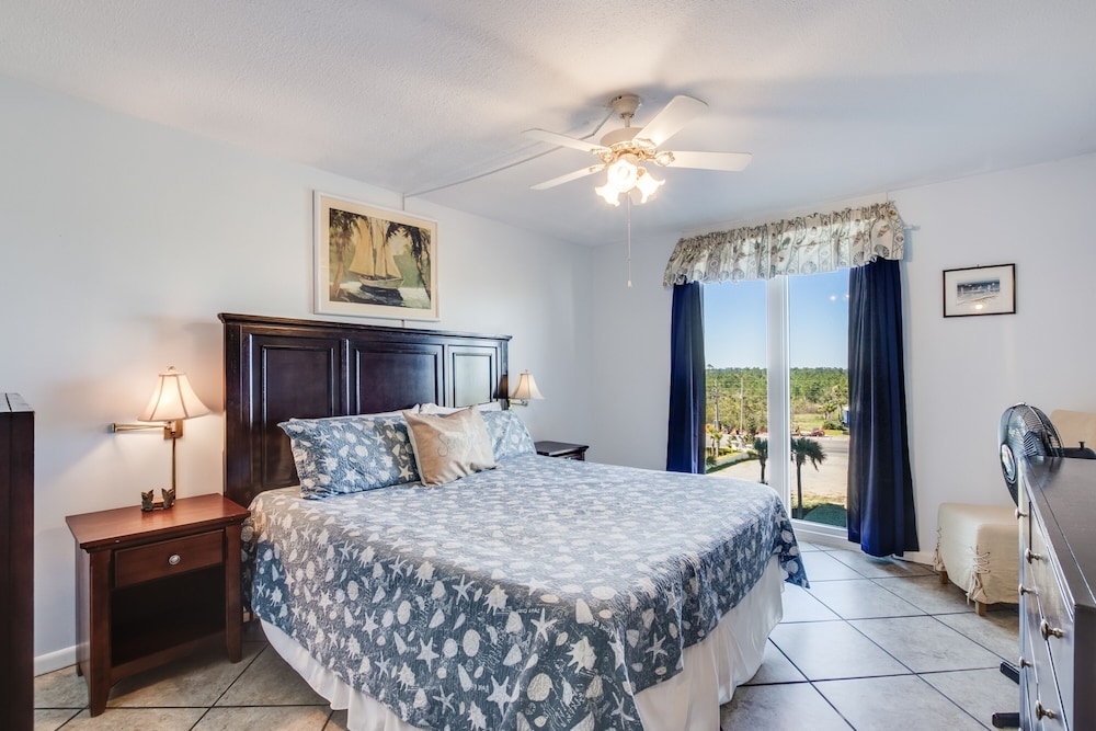 Romar Tower 5C by Meyer Vacation Rentals - photo 6