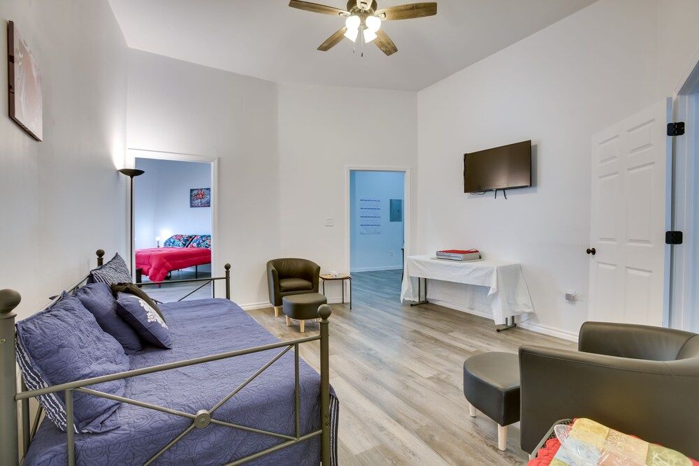 Unique Country Getaway in Angie with Covered Patio — hotel in Bogalusa