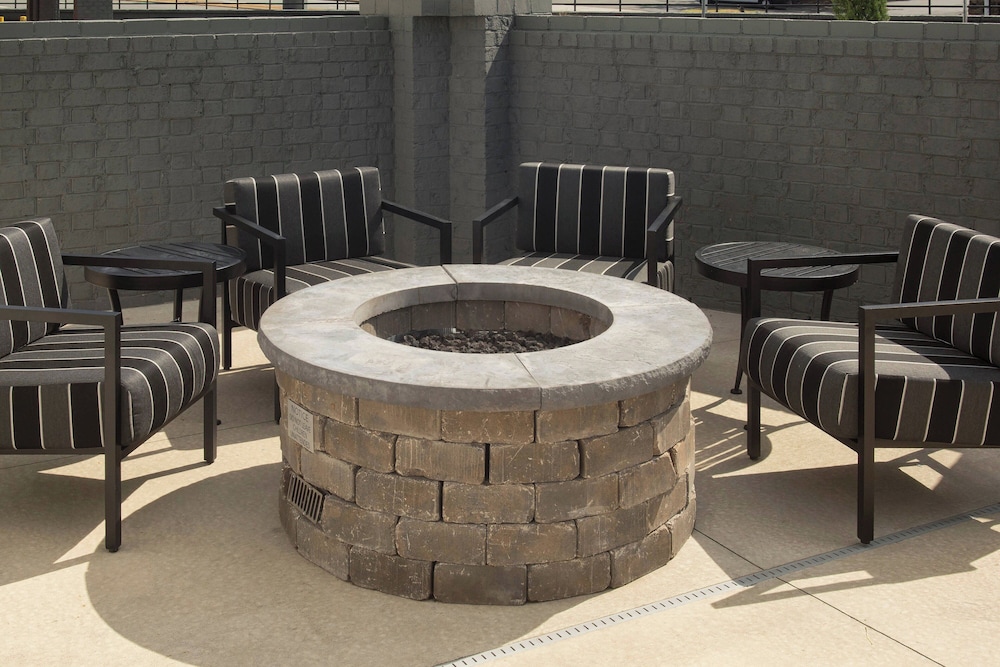 Courtyard by Marriott Winston Salem University - photo 21