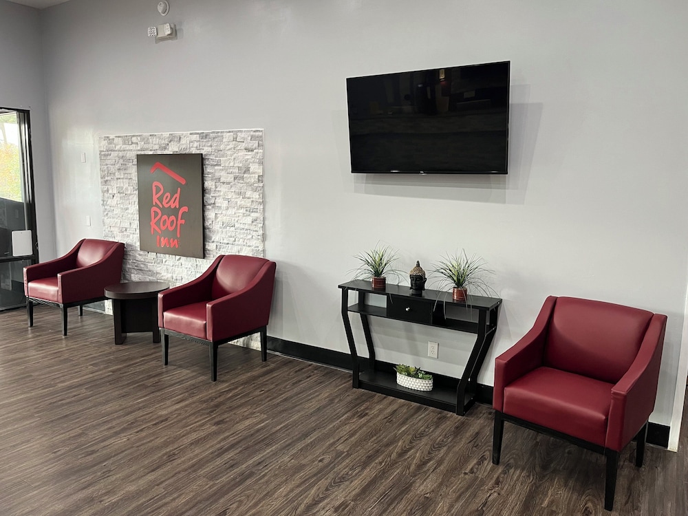 Red Roof Inn Sanford - photo 4