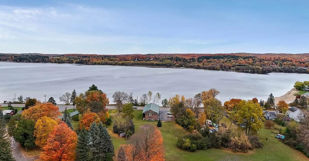 South Arm Retreats - photo 39