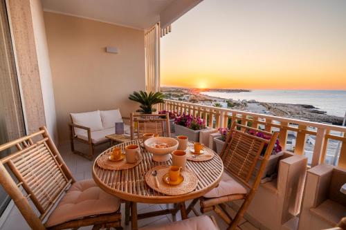 Poetica Sea View Apartment — 4-Star Luxury Hotel in Polignano A Mare, Italy