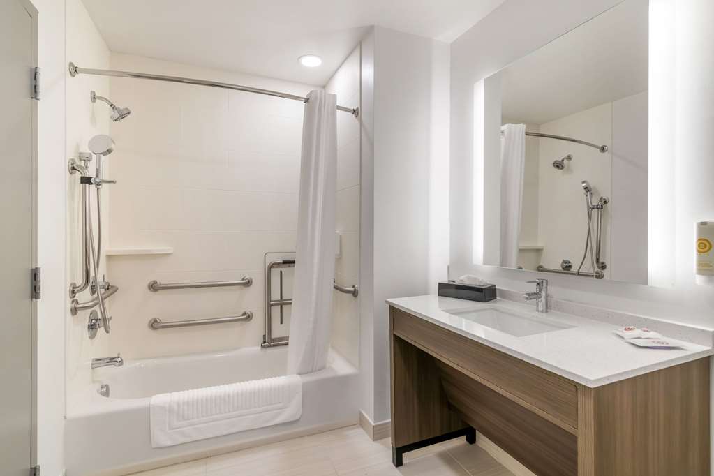 Comfort Inn & Suites Saratoga Springs - photo 27