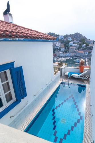 Villa Sunset Signature Private Pool & Sea View — 4-Star Luxury Hotel in Ydra, Greece