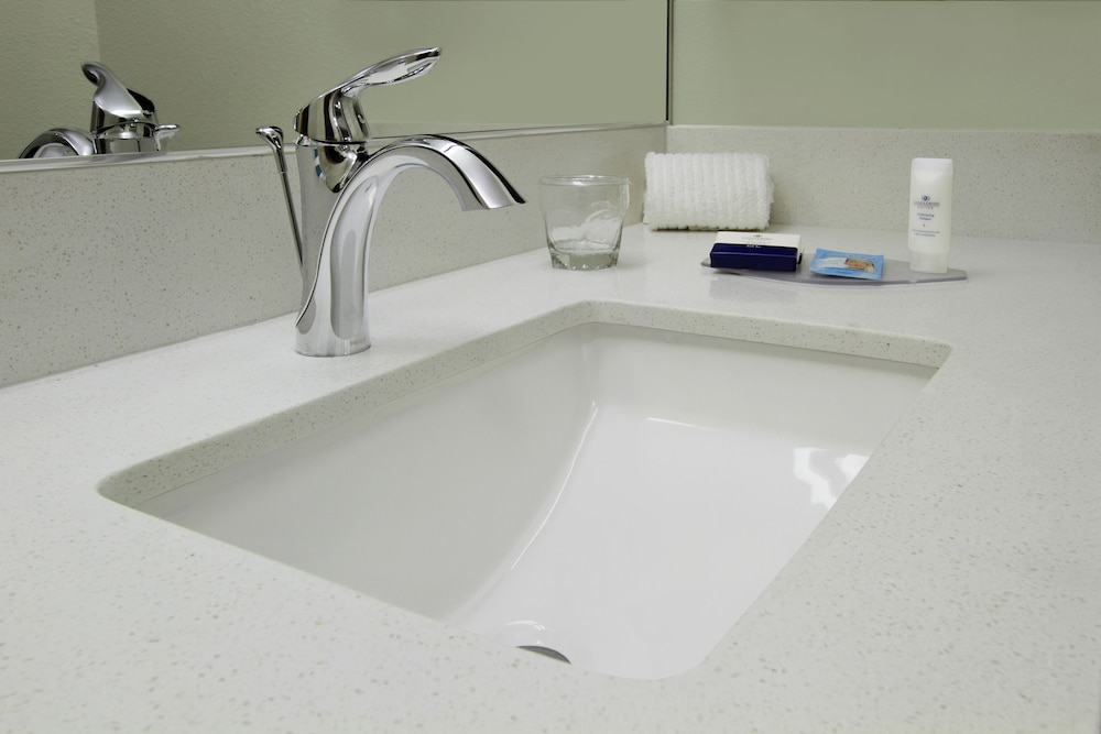 Candlewood Suites Rogers Bentonville - photo 20