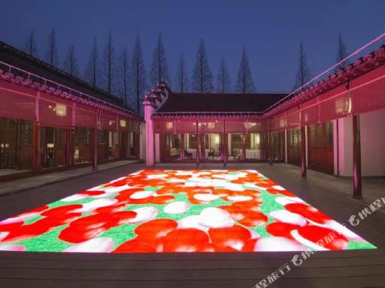 Blossom Villa The Shens Courtyard — 4-Star Luxury Hotel in Shanghai, People's Republic of China