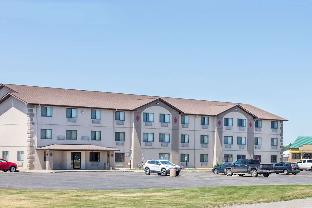 Super 8 by Wyndham Sioux City South - featured photo