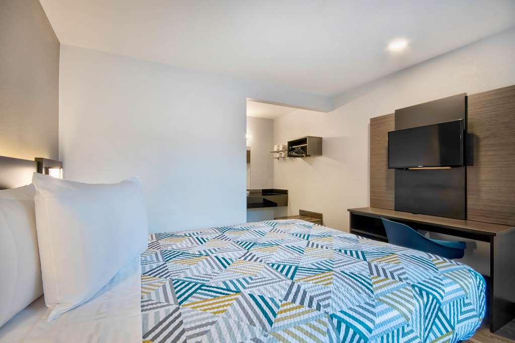 Motel 6 Marina CA Monterey - photo 27