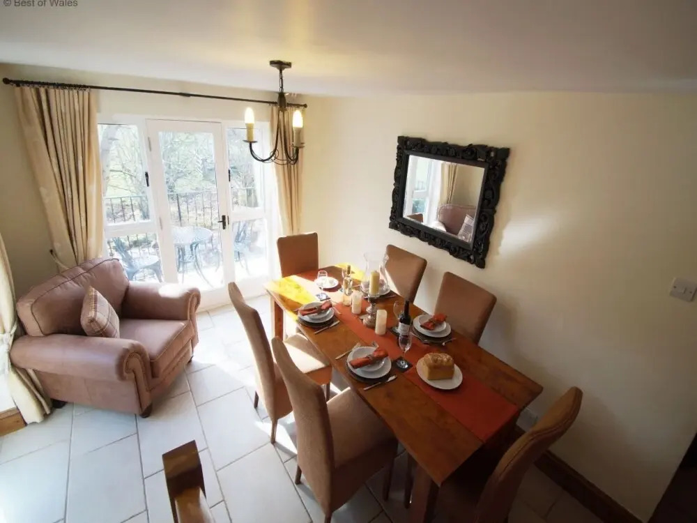 Beacons View Farm Cottages — Brecon — photo 5